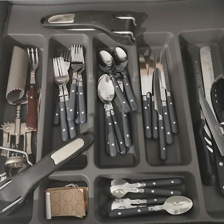 Jolie Maison De Vacances سان لوران دي لا سالانك المظهر الخارجي الصورة